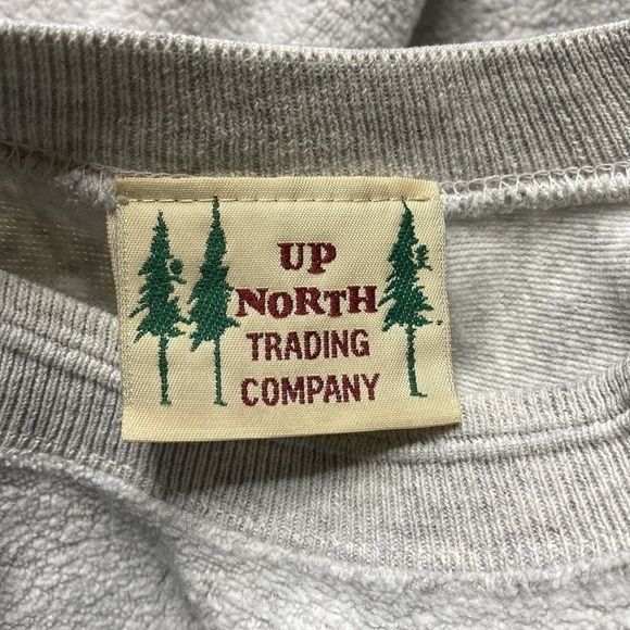 Vintage Up North Trading Company Grey Winter Cabin Crew Sweatshirt Medium - Picture 3 of 5